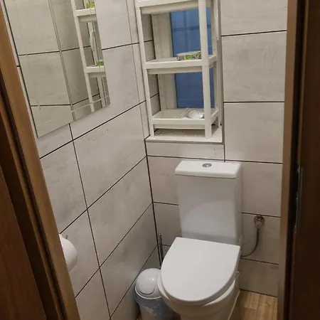 Przy Dworcu Pkp Apartment *